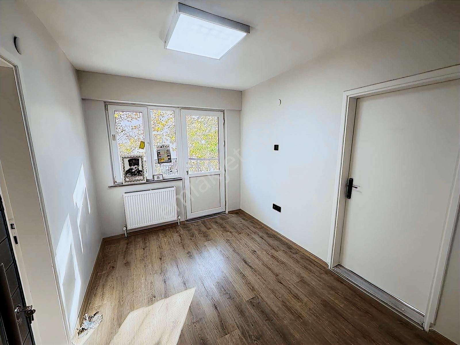 Gümüş Grouptan Atatürk Caddesine Cephe Kiralık Ofis - Görsel 29