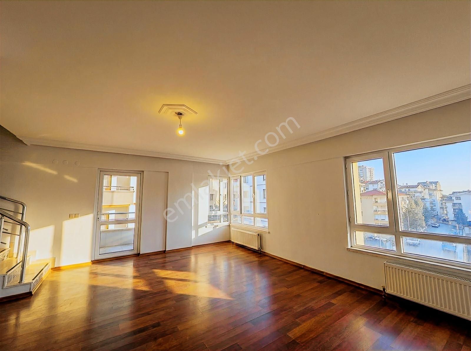 Çankaya Huzur'da Giyinme Odalı, Çift Banyolu Keyifli 3+1 Dubleks - Görsel 7