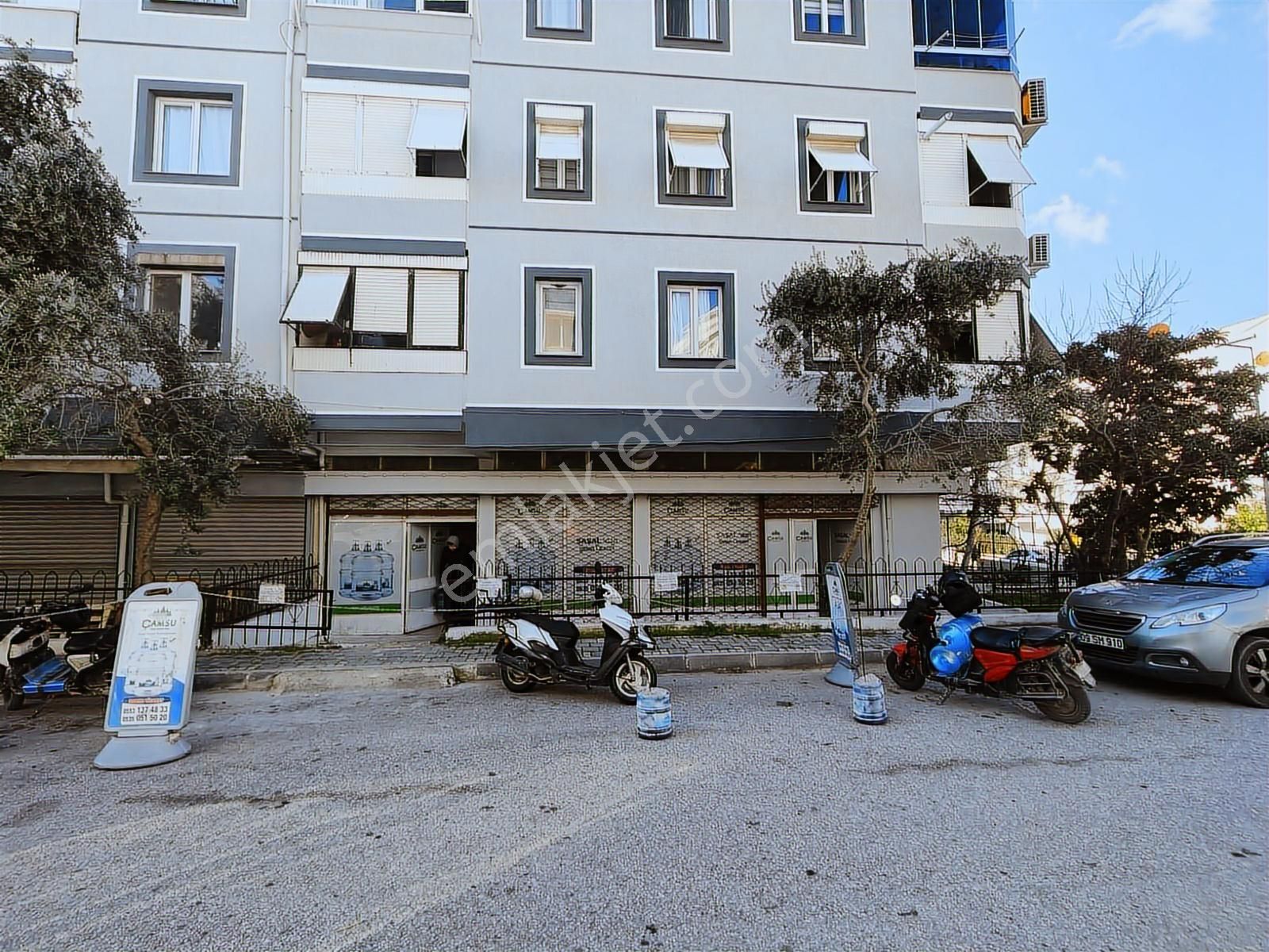 85m² Bağımsız 2 Dükkan, Tam Köşe, Çift Cepheli, Bahçeli - Görsel 8