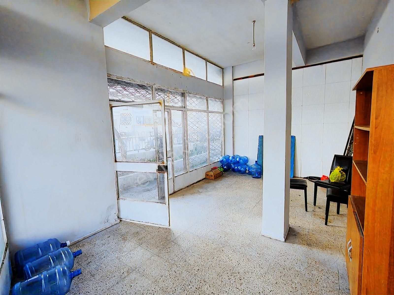 85m² Bağımsız 2 Dükkan, Tam Köşe, Çift Cepheli, Bahçeli - Görsel 15