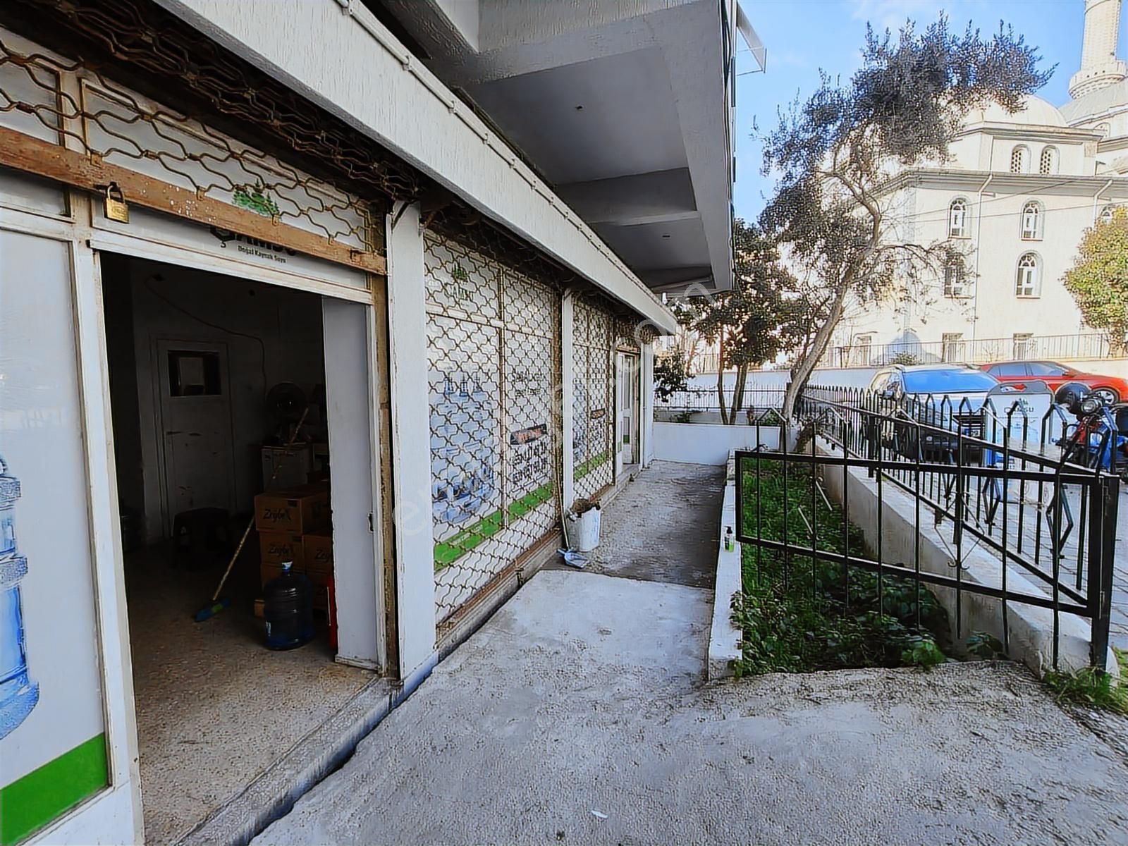 85m² Bağımsız 2 Dükkan, Tam Köşe, Çift Cepheli, Bahçeli - Görsel 10