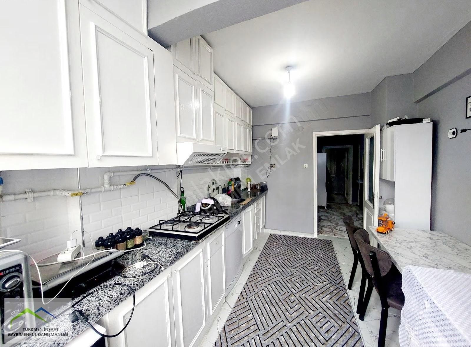 Türkmen Emlak'tan Gazi Mah. Satılık 2+1 Çift Balkonlu 1 Kat - Görsel 7