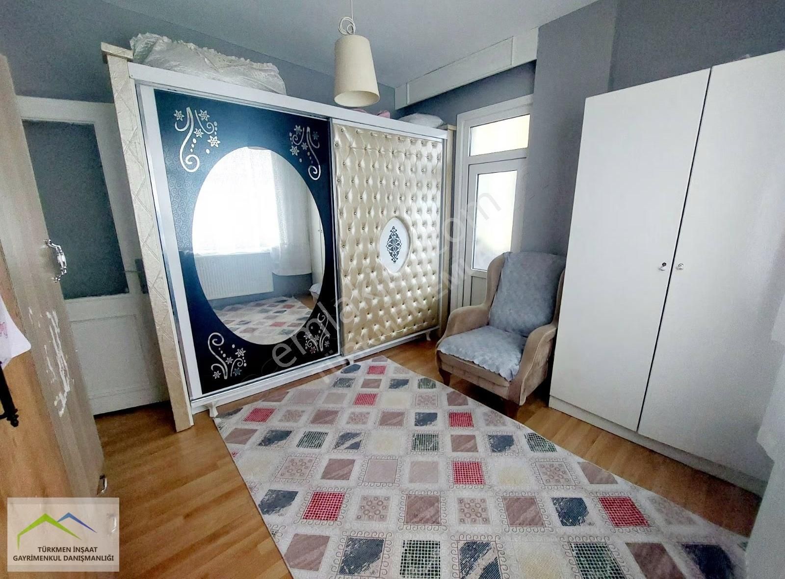 Türkmen Emlak'tan Gazi Mah. Satılık 2+1 Çift Balkonlu 1 Kat - Görsel 5