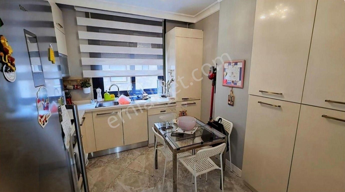 Suadiyede Prestijli Yeni Binada Ebeveyn Banyolu İskanlı 3+1 Satılık Bina