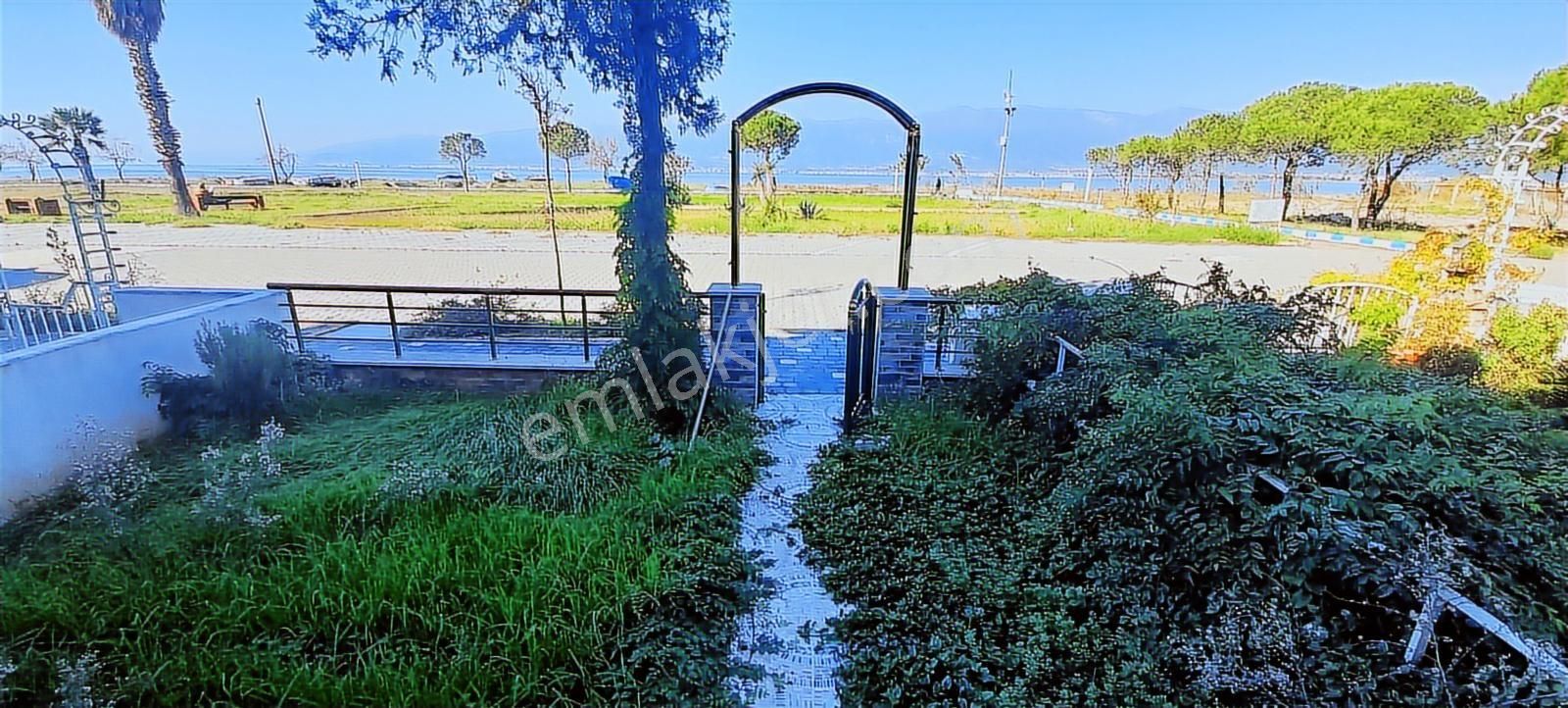 Rw Nefes'ten; Muhteşem Konumda, Denize Sıfır, Eşyalı Villa - Görsel 34