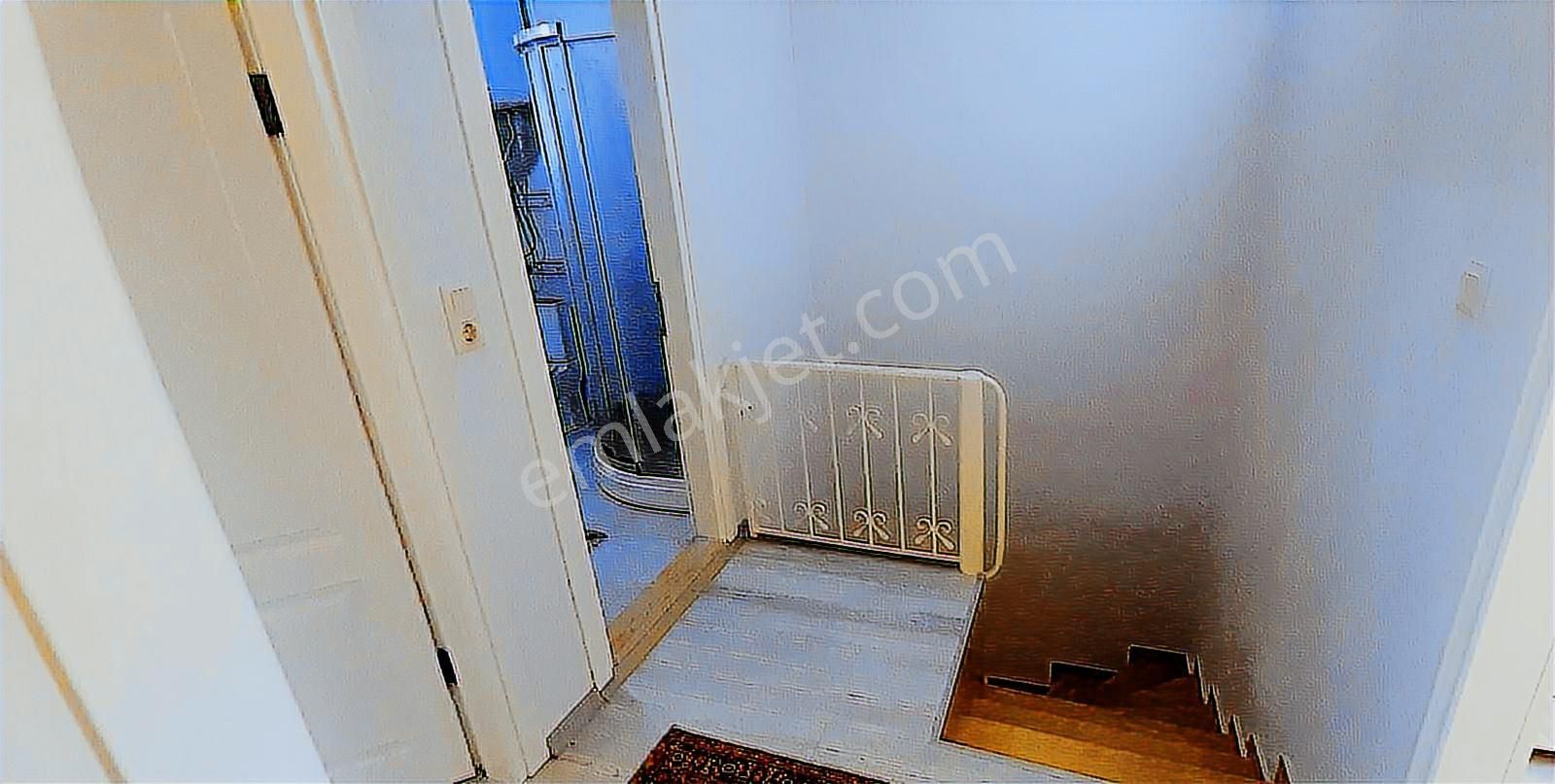 Rw Nefes'ten; Muhteşem Konumda, Denize Sıfır, Eşyalı Villa - Görsel 13