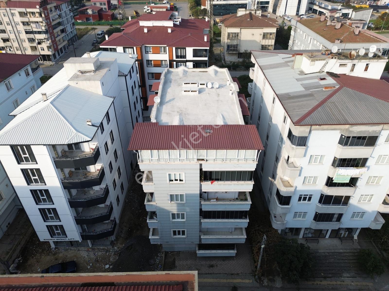 Yağmur Emlak'tan İçi Full Yapılı Krediye Uygun 3+1 Daire - Görsel 30