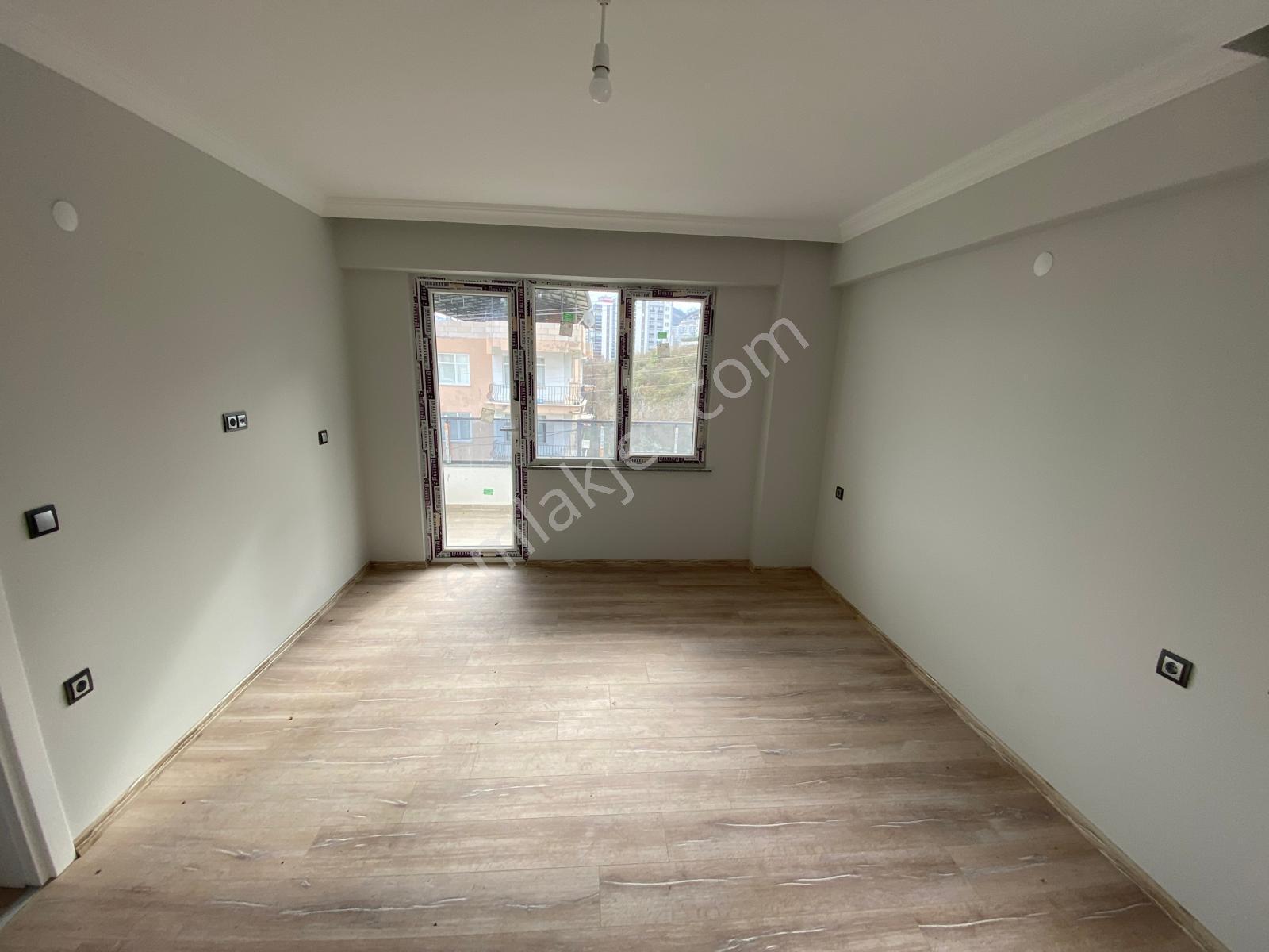 Giresun Merkez Erikliman Mahallesinde Deniz Manzaralı Satılık 3+1 Sıfır Daire - Görsel 4