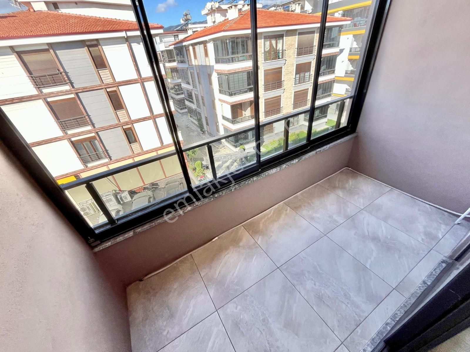 Gümüşden Ayrı Mutfaklı Ebeveyn Banyolu Enfes Genişlikte 3+1daire - Görsel 9