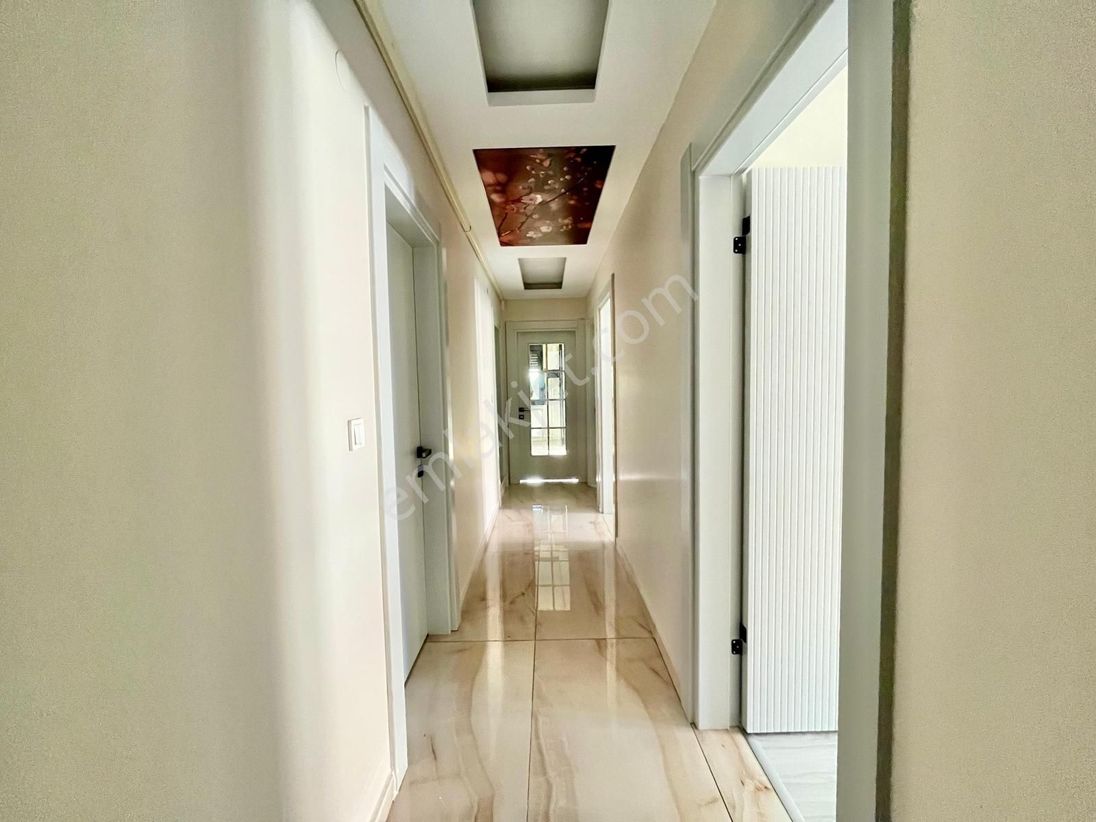 Gümüşden Ayrı Mutfaklı Ebeveyn Banyolu Enfes Genişlikte 3+1daire - Görsel 7