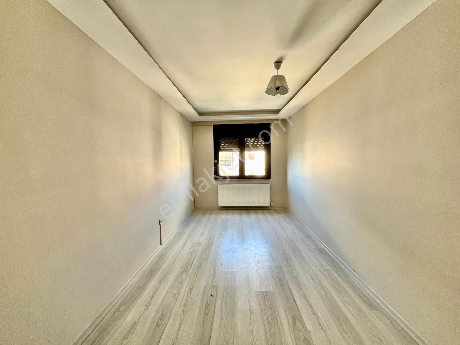 Gümüşden Ayrı Mutfaklı Ebeveyn Banyolu Enfes Genişlikte 3+1daire - Görsel 6