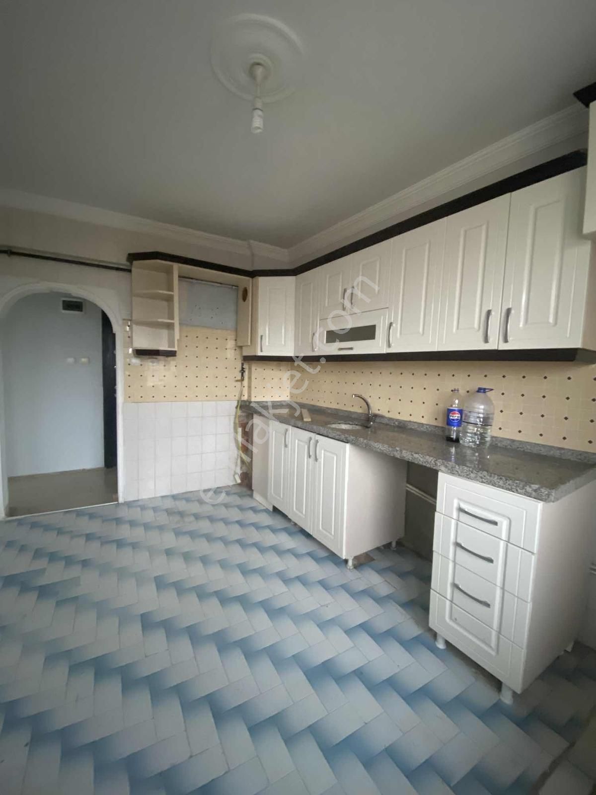 Anka Gayrimenkulden Osmaniye Mahallesinde Kiralık 2+1 Daire - Görsel 4