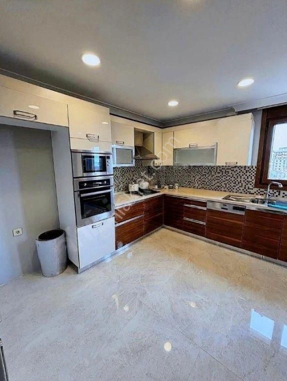 Boş...bağdat Caddesine 1. Paralel Full Deniz Manzaralı 3 Banyolu İskanlı Lüx Daire - Görsel 2