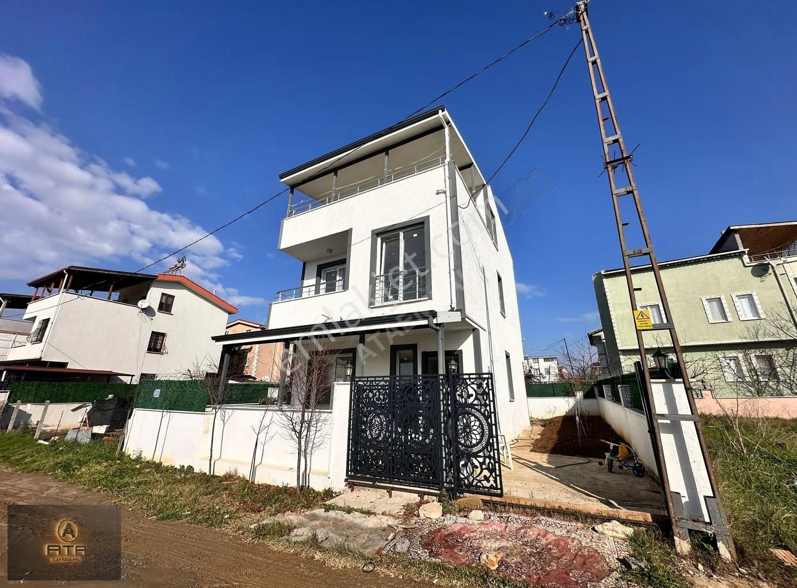 Ata Gayrimenkul,den Emsalerin Altında Uygun 4+1 Müstakil Villa - Görsel 10