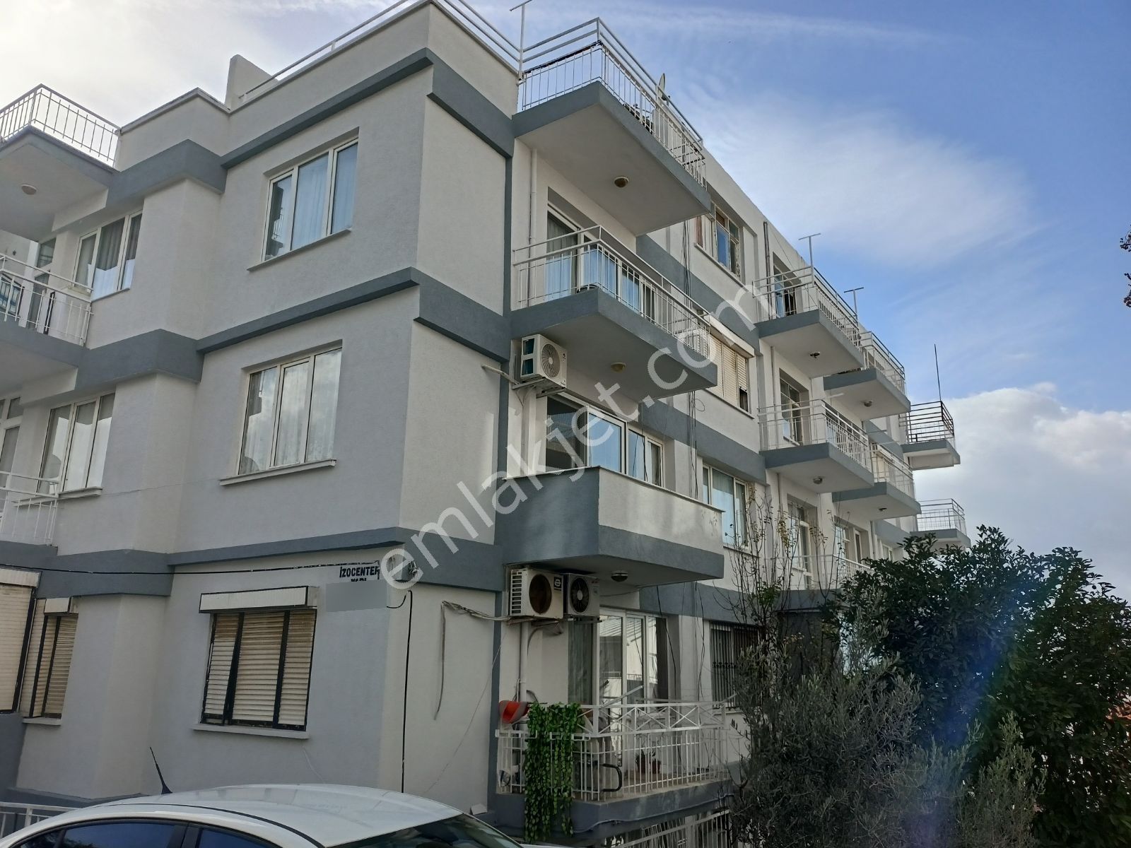 Kuşadası Türkmen,de Marinaya Yakın Manzaralı 3+1 Daire - Görsel 21