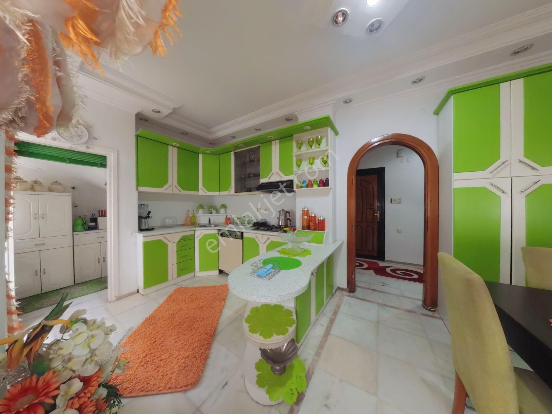 Denize Yakın En Geniş Daire | Bahçelievler'de 5+1 Satılık Daire! - Görsel 18