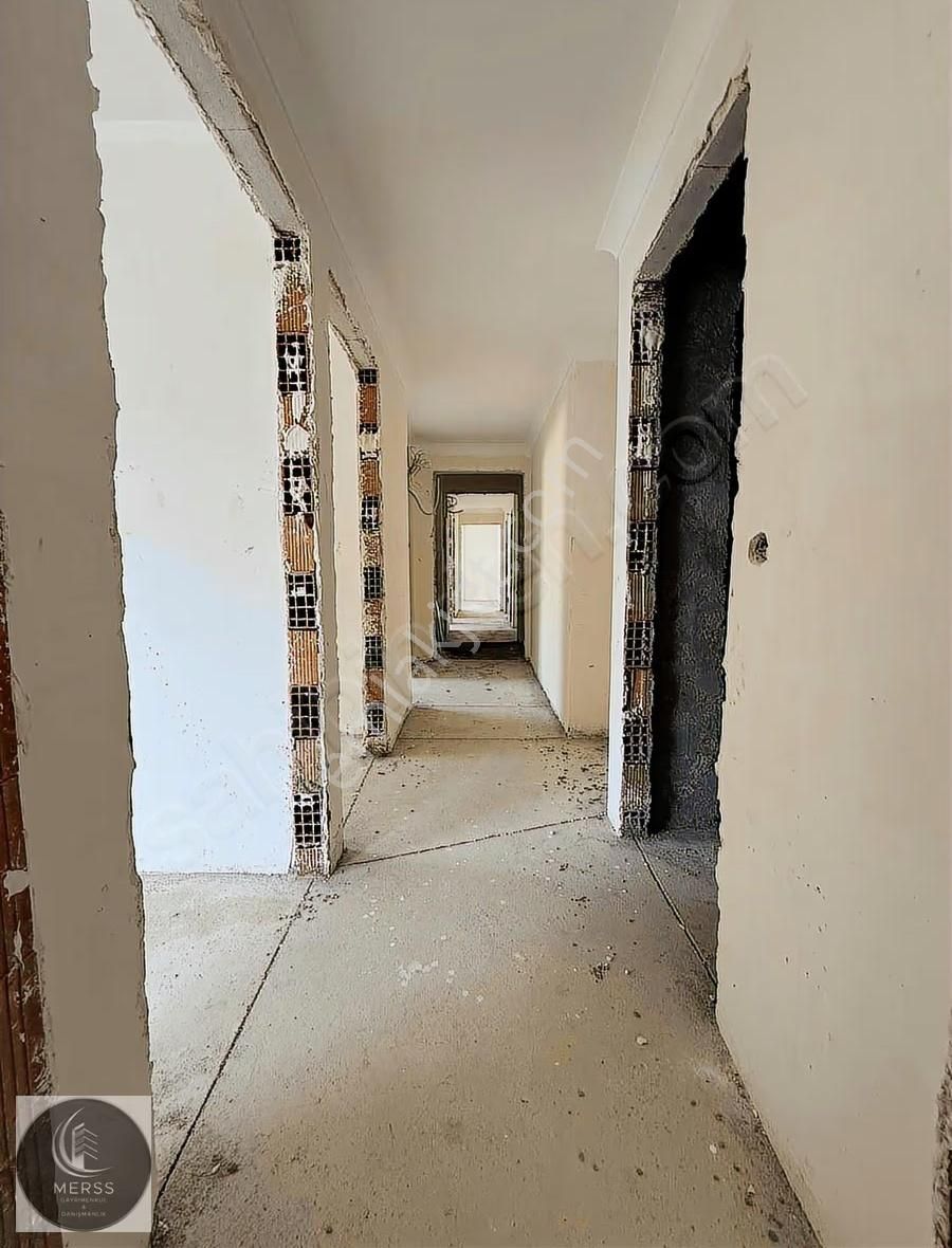 Sultanbeyli Orhangazi'de Eşref Bitlis 'e Yakın 105m2 Bahçe Katı - Görsel 3