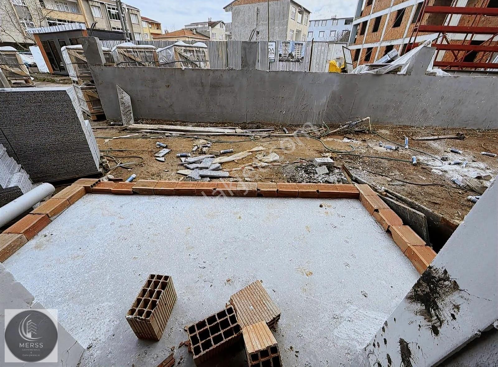 Sultanbeyli Orhangazi'de Eşref Bitlis 'e Yakın 105m2 Bahçe Katı - Görsel 7