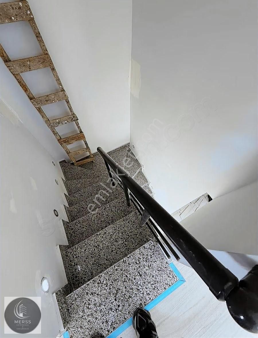 Sultanbeyli Mimarsinan 'da 4+1 , İki Aileye Uyhun Üst Dubleks - Görsel 5