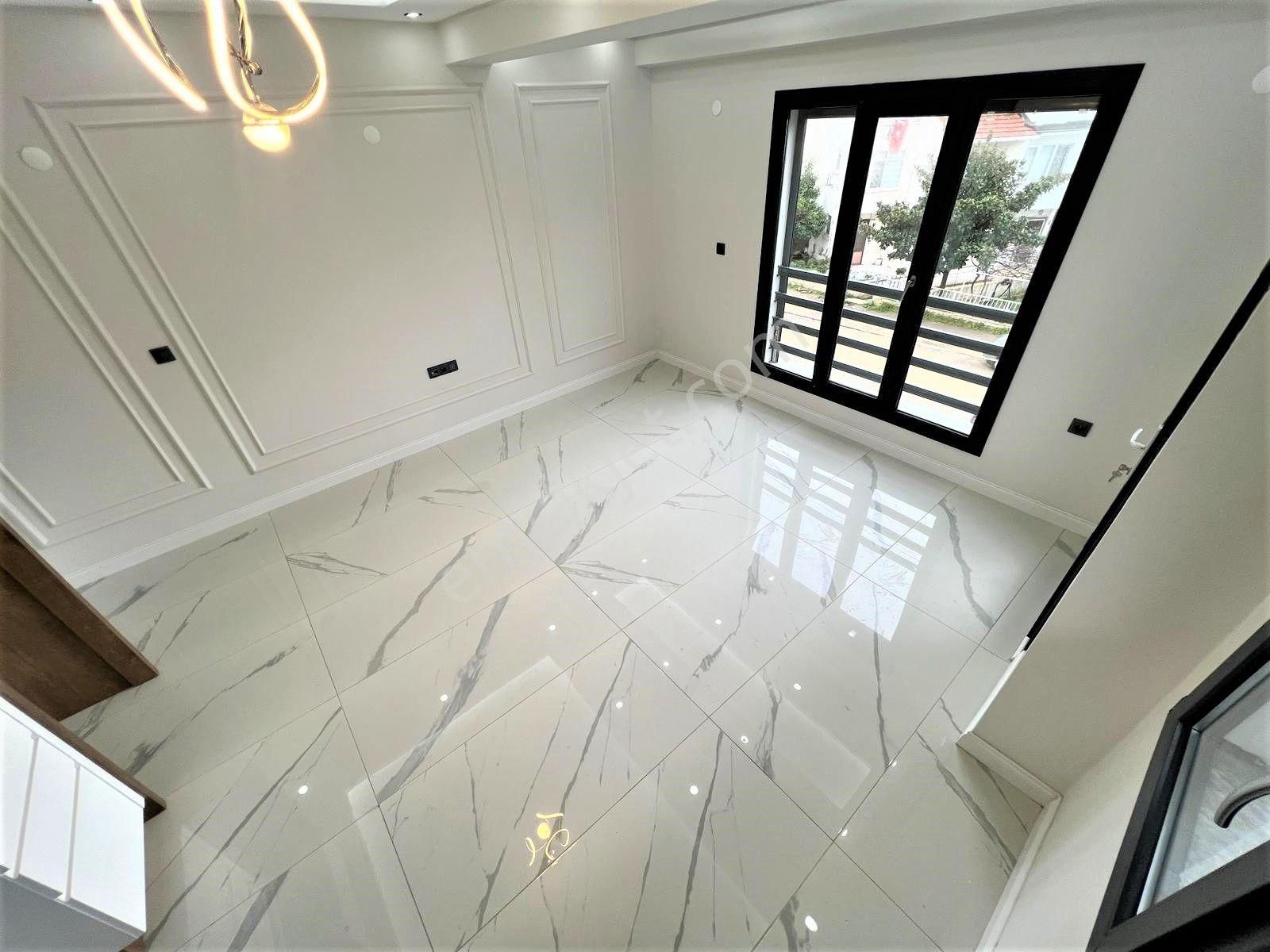 🟠🟠alfa'dan Akçay'da Ön Cephe Satılık Denize 50 Mt Ultra Şık Tasarımlı 2+1 Lüks Daire - Görsel 6