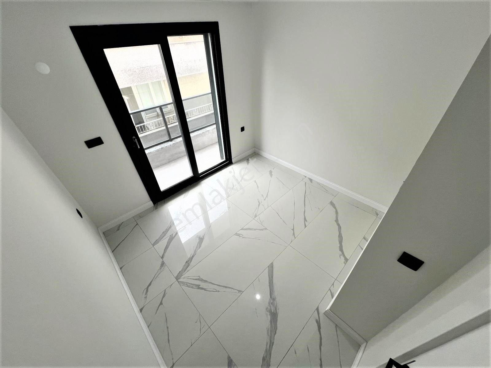 🟠🟠alfa'dan Akçay'da Ön Cephe Satılık Denize 50 Mt Ultra Şık Tasarımlı 2+1 Lüks Daire - Görsel 24