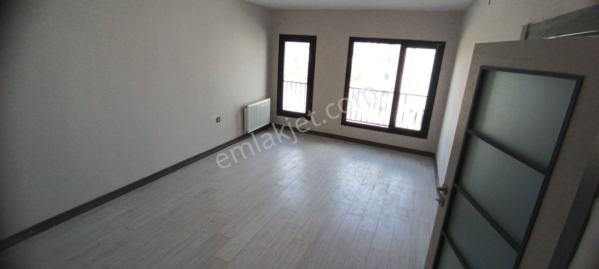 Adana Buruk İstiklal Tokide Okula Yakın Kaçmaz Fırsat 3+1 Sıfır Kullanılmamış Kiralık Daire !!