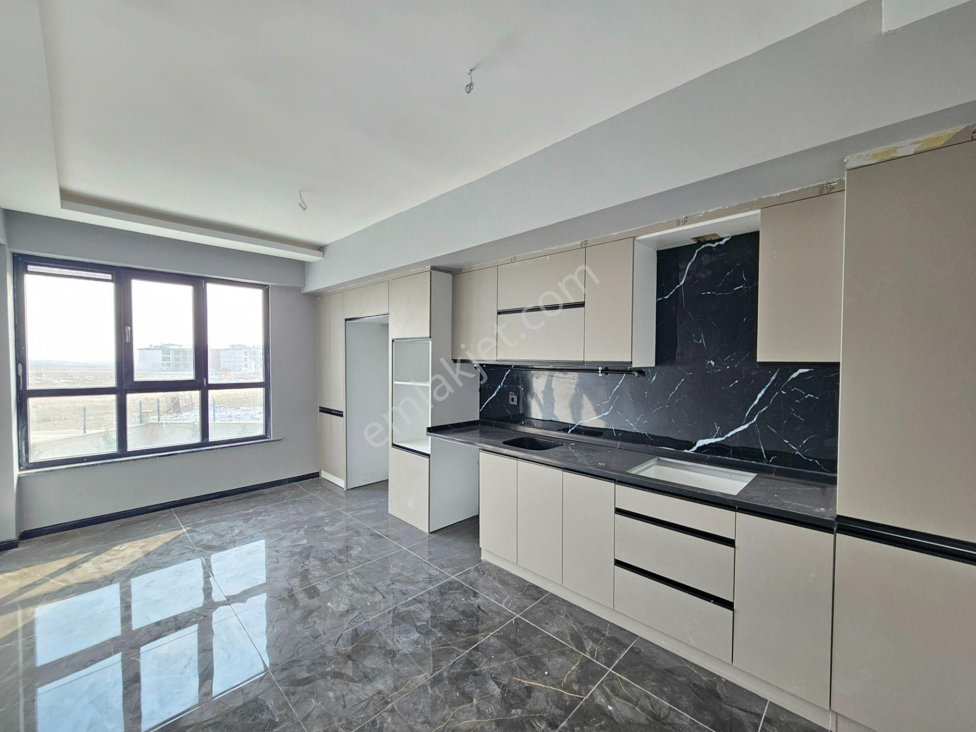 Kosova Mahallesinde 5+1 Satılık Lüx Sıfır Butik Villa Konseptinde Fırsat Daireler