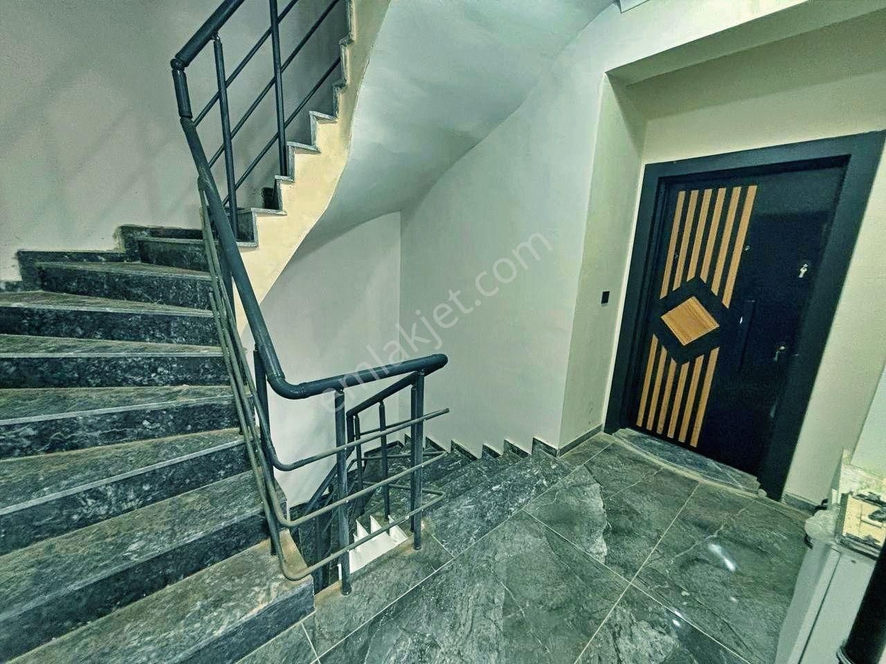 Uytundan Burhaniye Bademalanında Doğalgazlı Arakat 2+1 Daire - Görsel 9