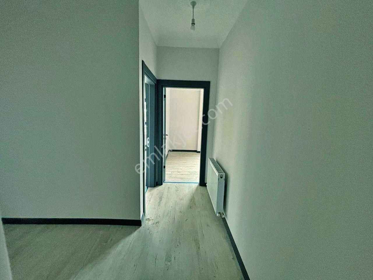 Uytundan Burhaniye Bademalanında Doğalgazlı Arakat 2+1 Daire - Görsel 25