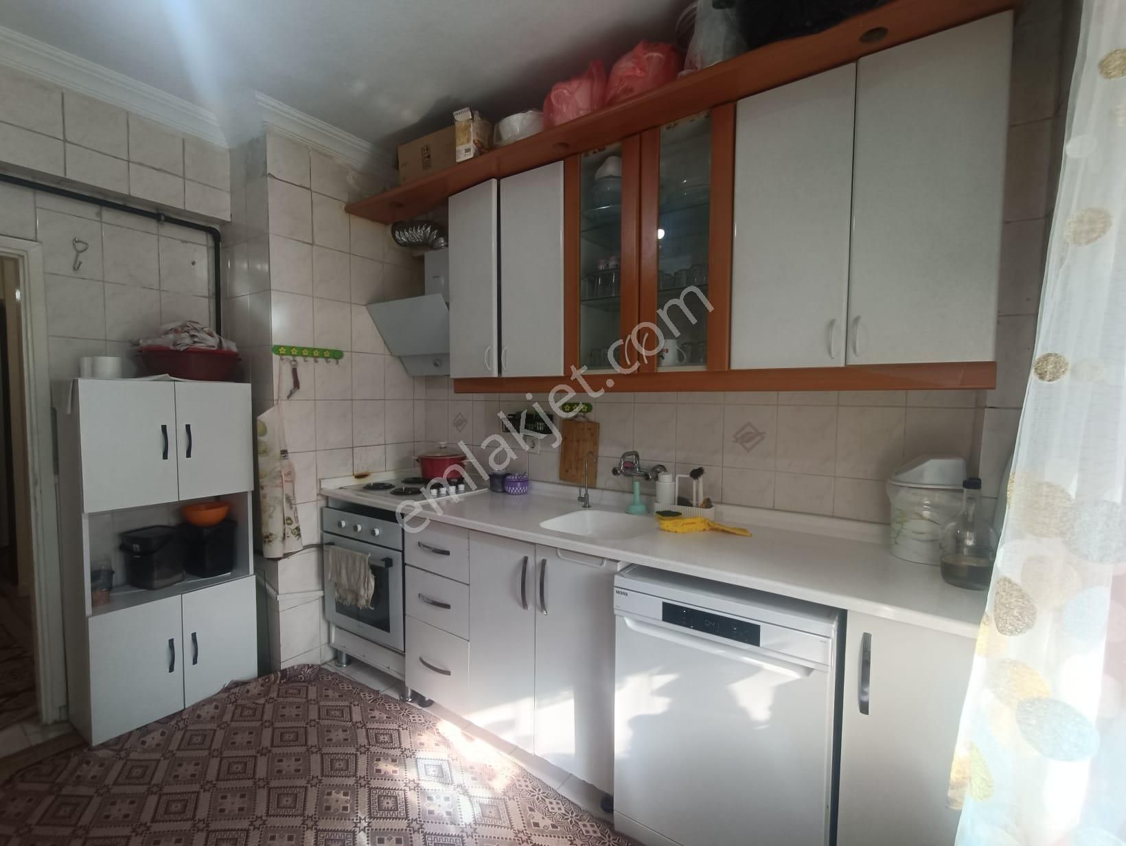 Mç Emlak'tan Ertuğrul Gazi Mah'sınde 3+1 Satılık Daire - Görsel 2