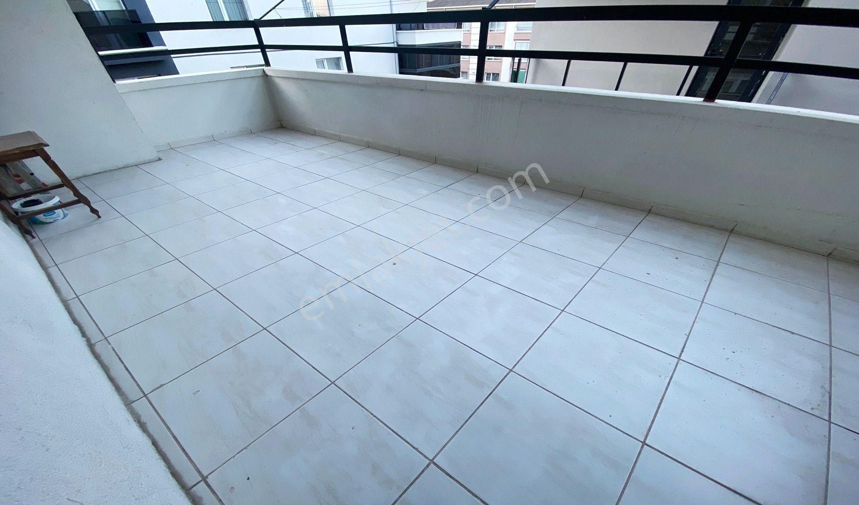 Vadi'den Karakaya'da Yapılı 125 M2 Geniş Kullanım Alanlı 3+1 !!! - Görsel 11