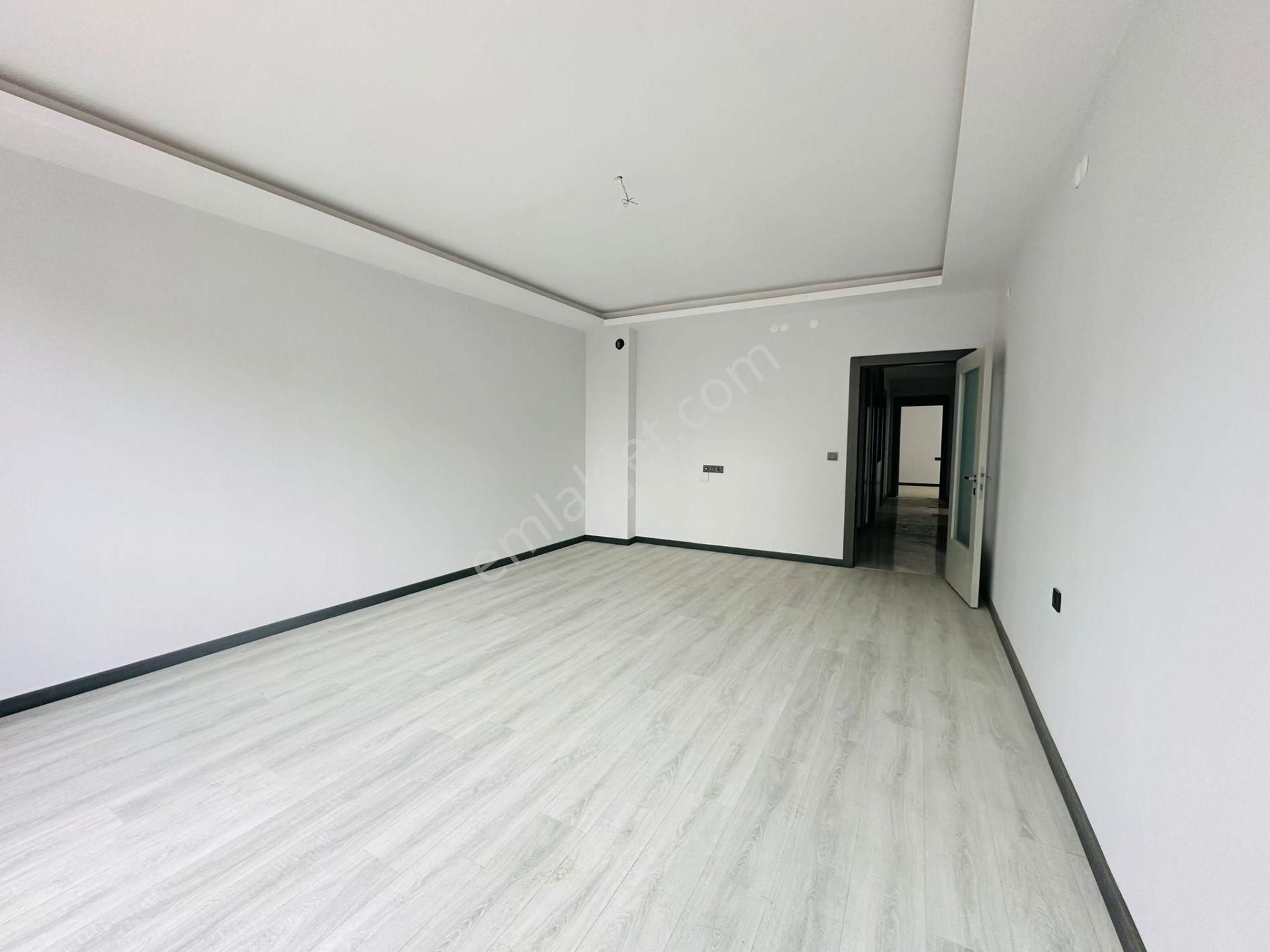 Feridunçelik'te Ultra Lüks Yapılı 3+1 3.katta Satılık Sıfır Daire !! - Görsel 7