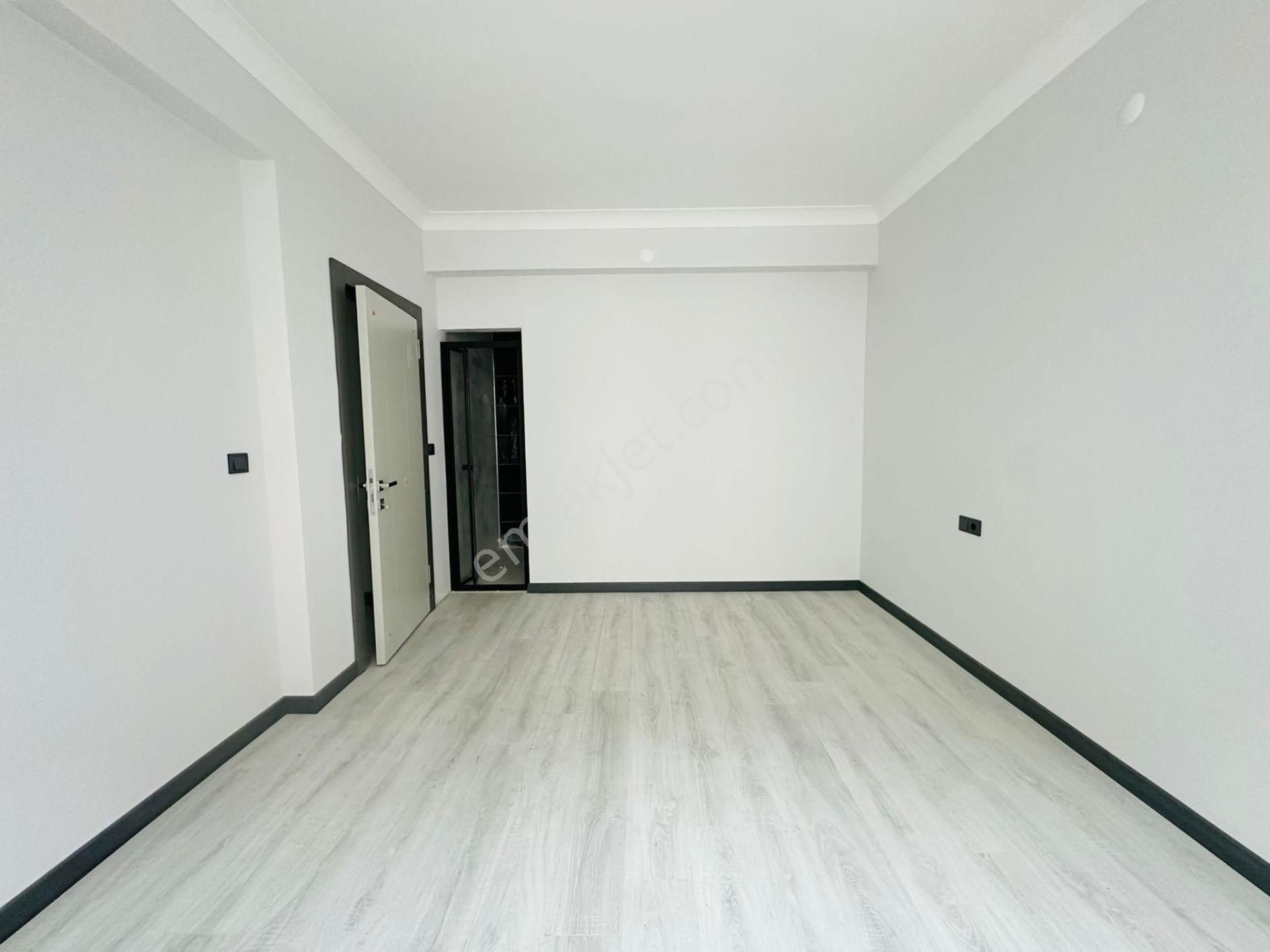 Feridunçelik'te Ultra Lüks Yapılı 3+1 3.katta Satılık Sıfır Daire !! - Görsel 11