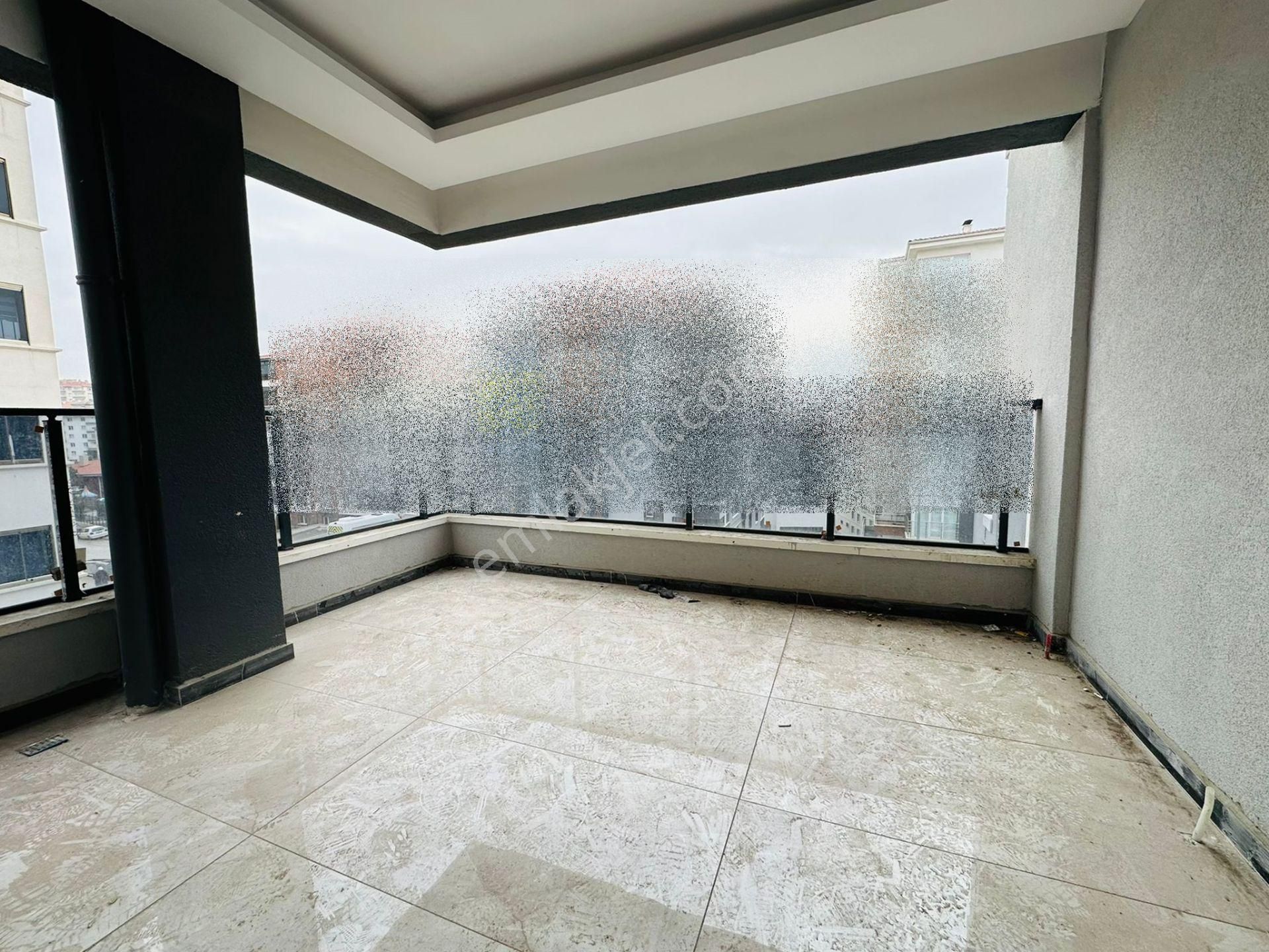 Feridunçelik'te Ultra Lüks Yapılı 3+1 3.katta Satılık Sıfır Daire !! - Görsel 20