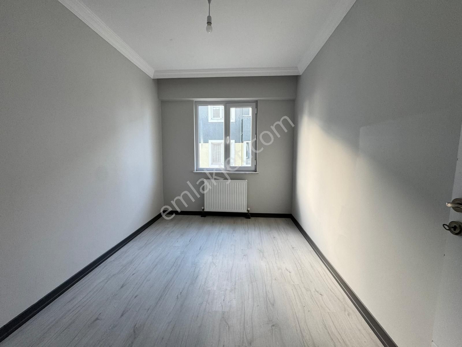 Çobançeşme'de Acil Satılık 3+1 Modern Daire Fırsatı - Görsel 27