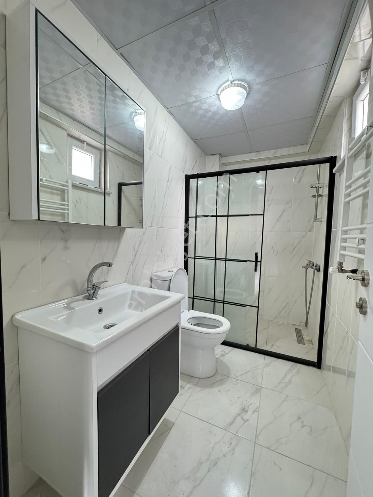 Çobançeşme'de Acil Satılık 3+1 Modern Daire Fırsatı - Görsel 8