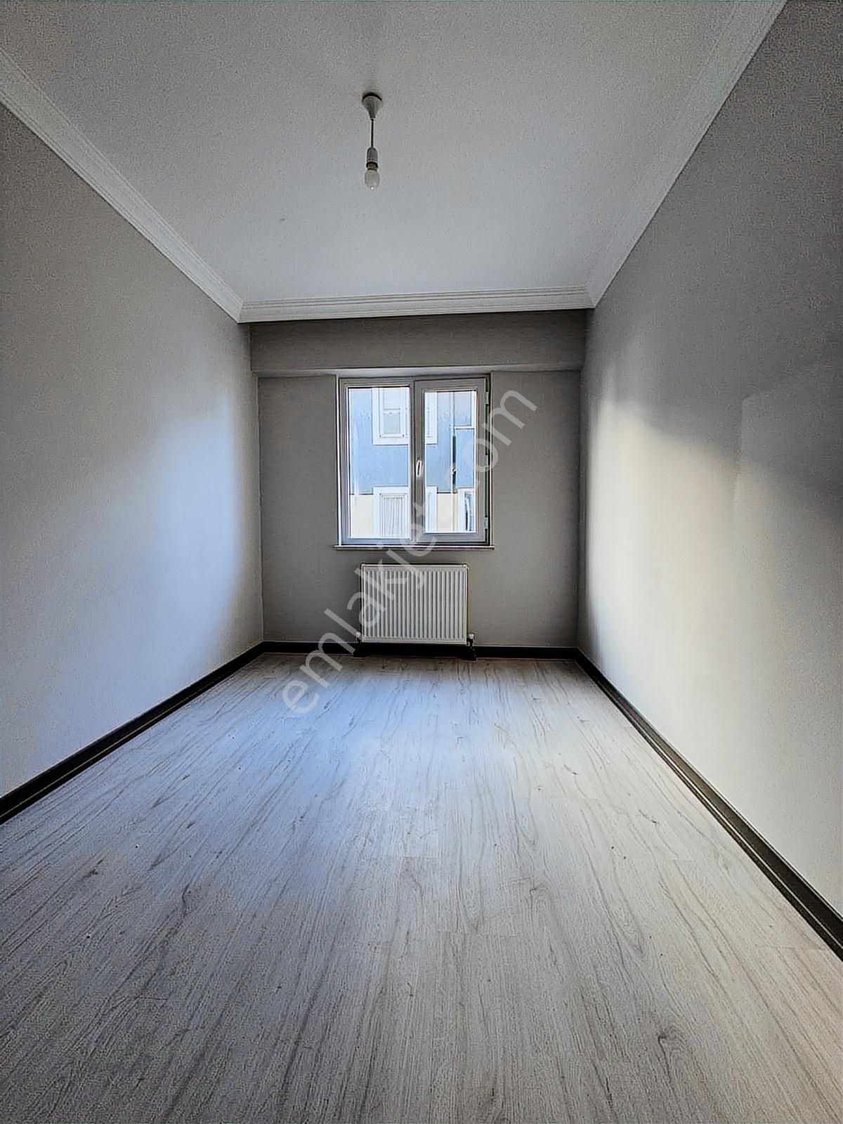 Çobançeşme'de Acil Satılık 3+1 Modern Daire Fırsatı - Görsel 13