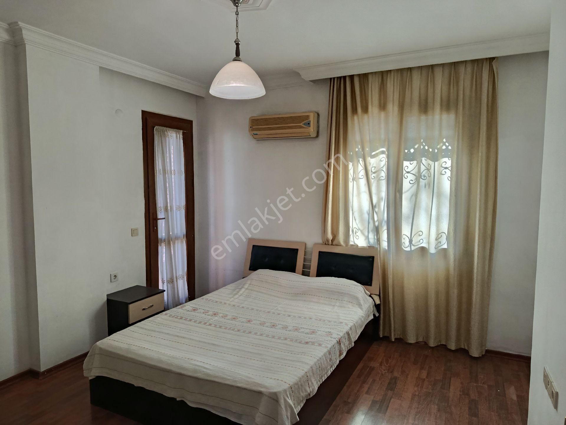 Kadınlar Denizinde - Görsel 6