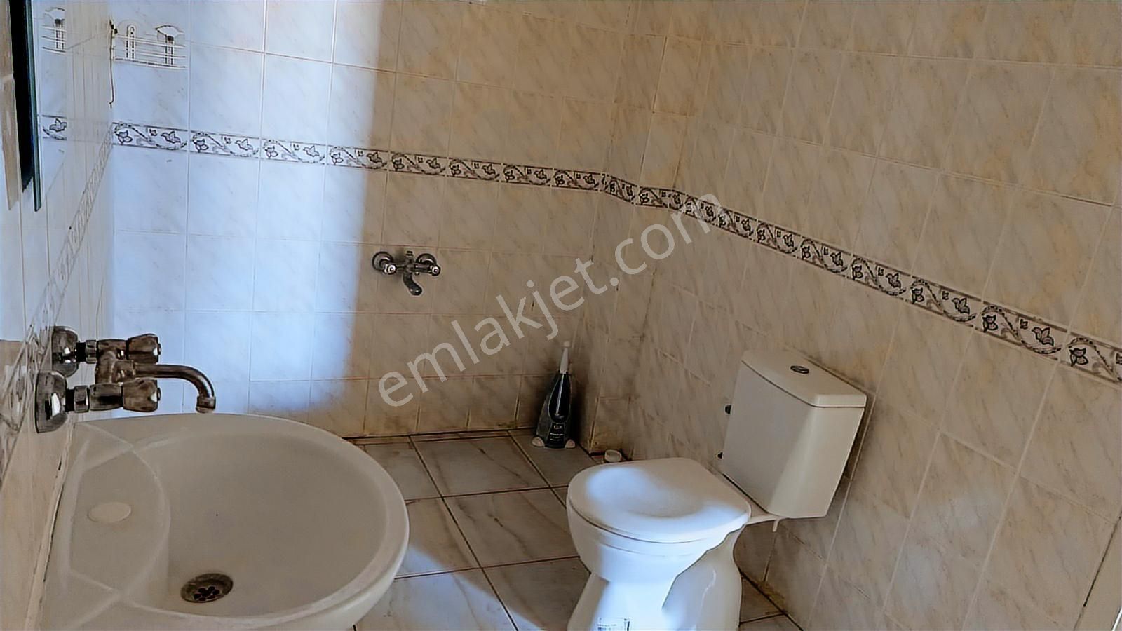 Karatay Tramvay Yanında 145 M2 3+1 Banyolu-kilerli Kiralık Daire - Görsel 20