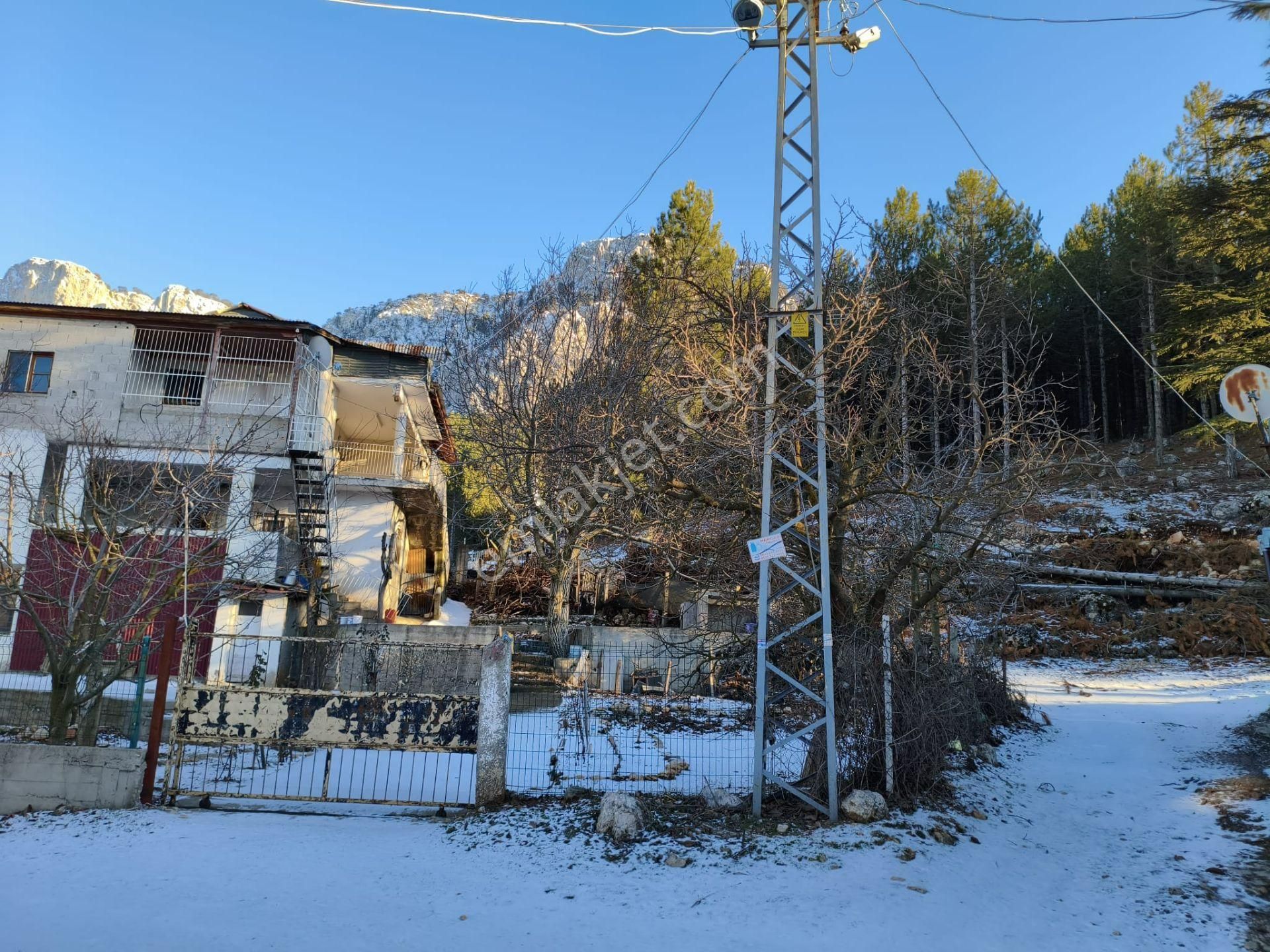 Kar Emlaktan Akçatekir Üçolukta 290 M2 Çevre Duvarı Yapılmış Satılık Arsa - Görsel 16