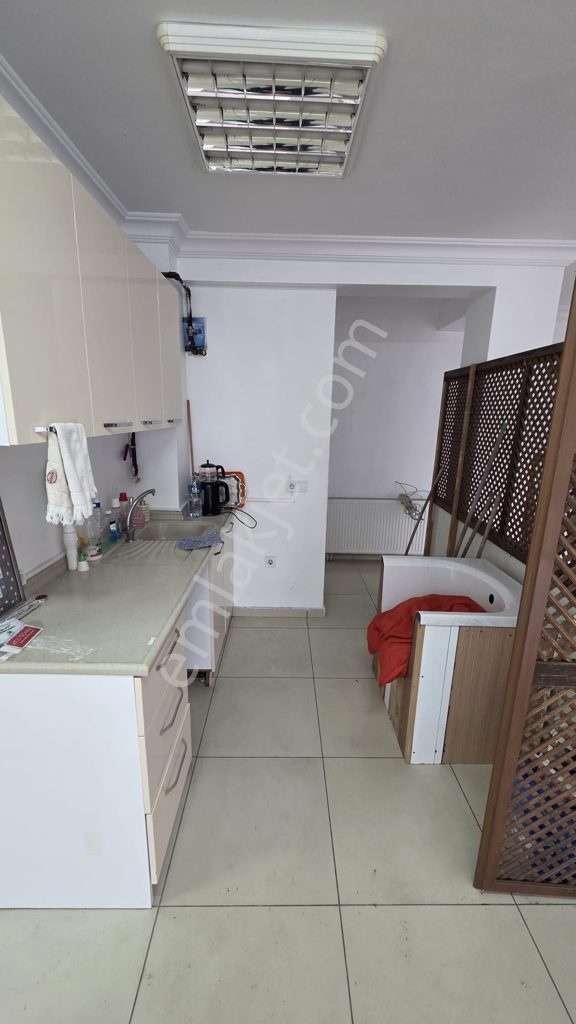 Beylikdüzü Yakuplu 75 M² Düz Giriş, Dükkan, İşyeri, Ofis, Depo, Büro - Görsel 6