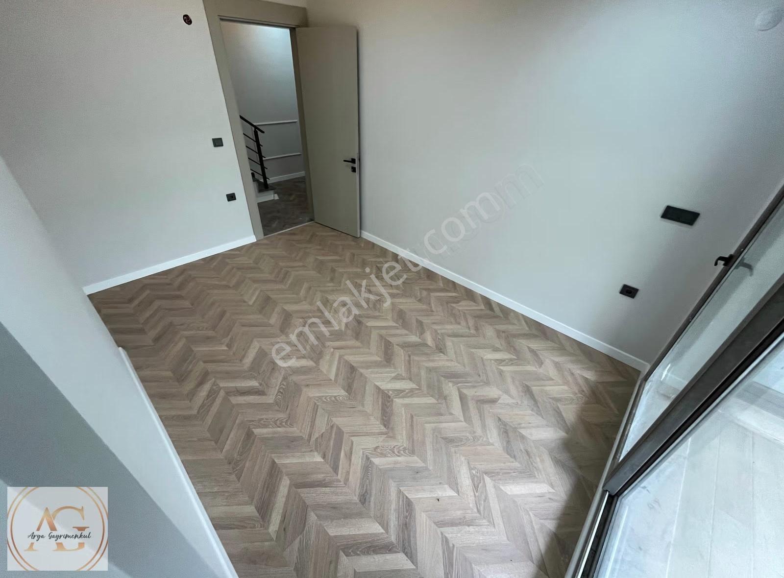 Arya'dan Güre'de 3+1 Bahçe Kullanımlı Kazdağları Manzaralı Daire - Görsel 12