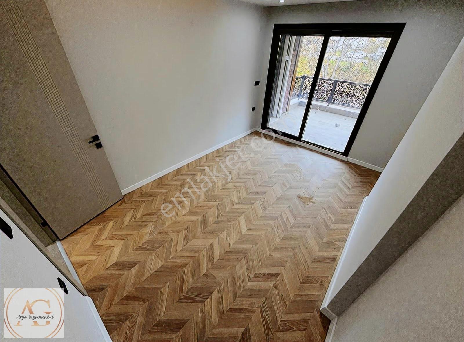 Arya'dan Güre'de 3+1 Bahçe Kullanımlı Kazdağları Manzaralı Daire - Görsel 5