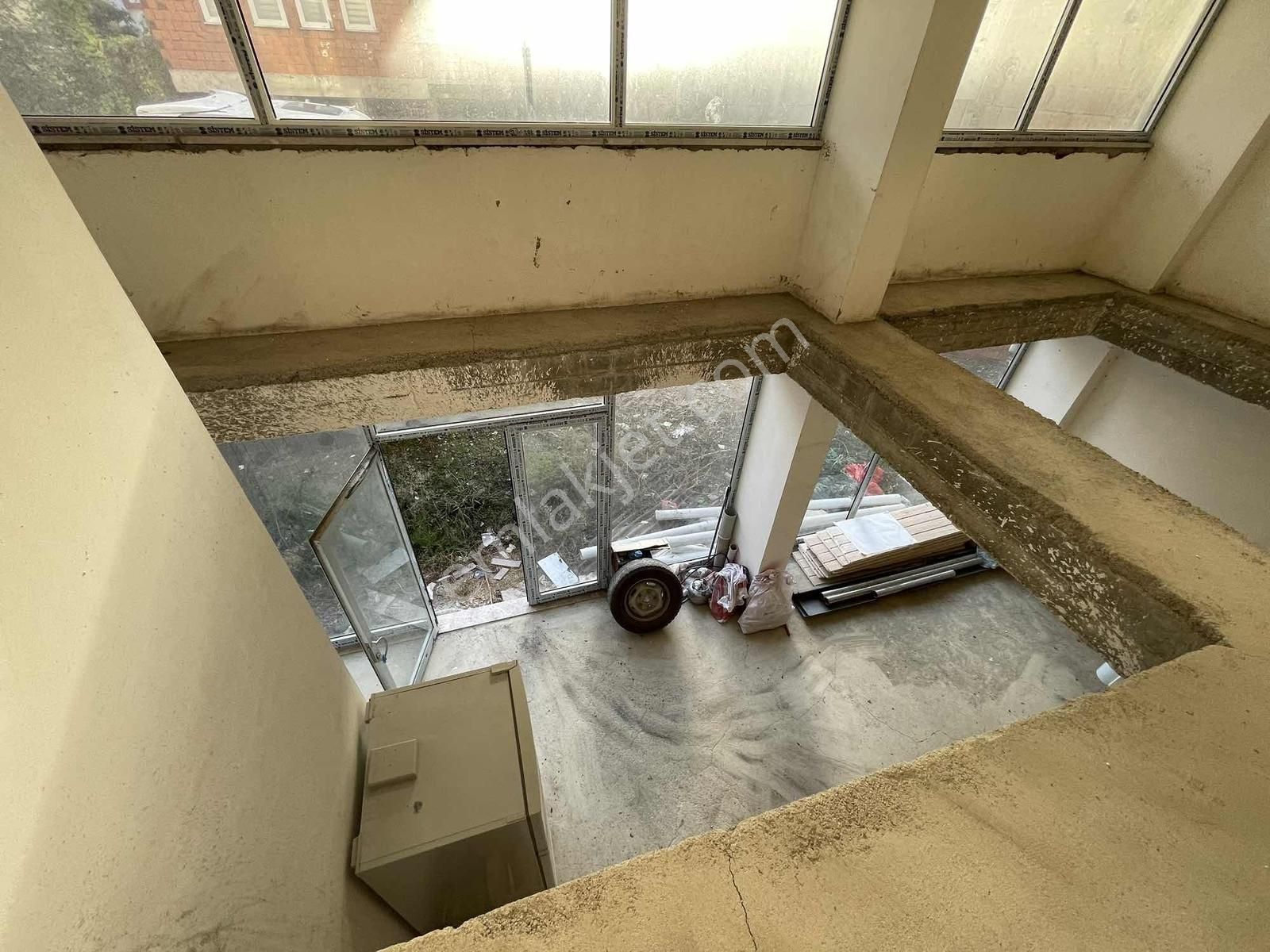 Araklı Merkezde Satılık 109 M2 Dubleks Dükkan & Mağaza - Görsel 3