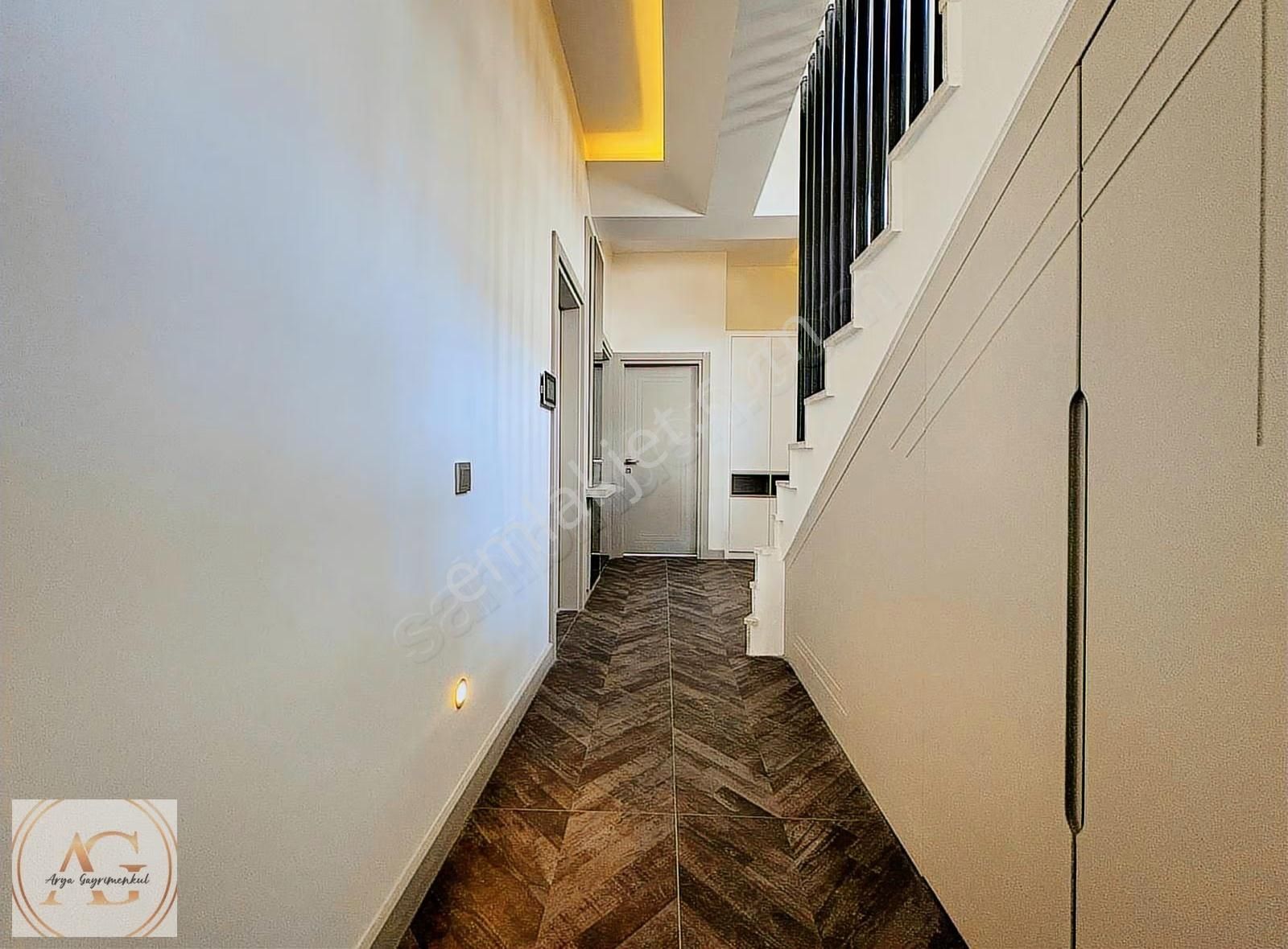 Arya'dan Güre'de Muhteşem Mimarisiyle 4+1 Satılık Villa - Görsel 4