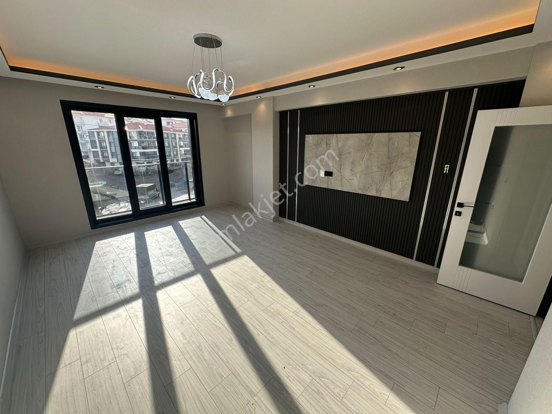 Keçiörende Sıfır Orta Katta Sıfır 3+1caddeüstü Alttan Isınma Daire - Görsel 24