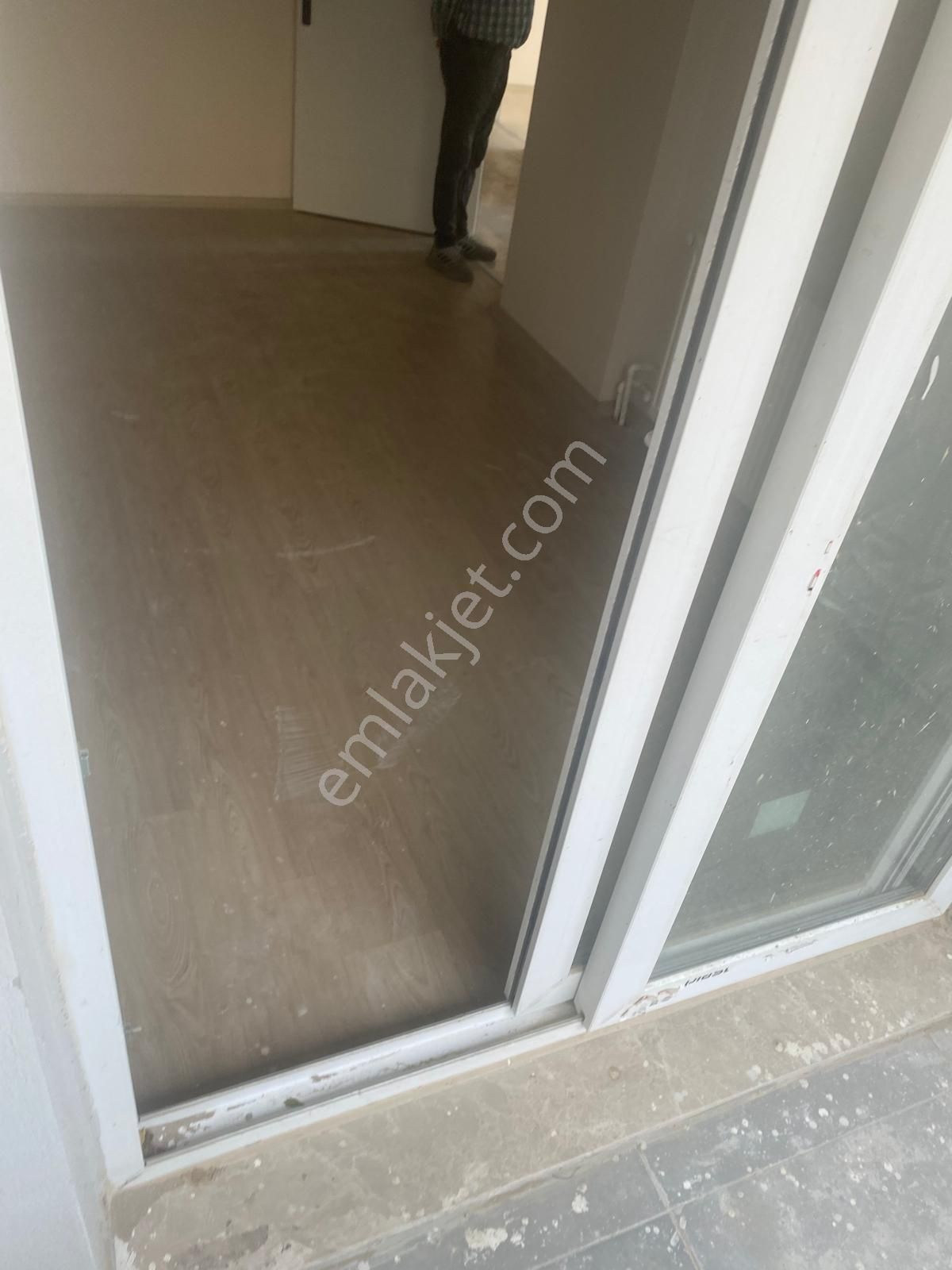 Menemen Atatürk Mahallesi Sıfır 138 M2 Lüks 3+1 Kiralık Daire - Görsel 5