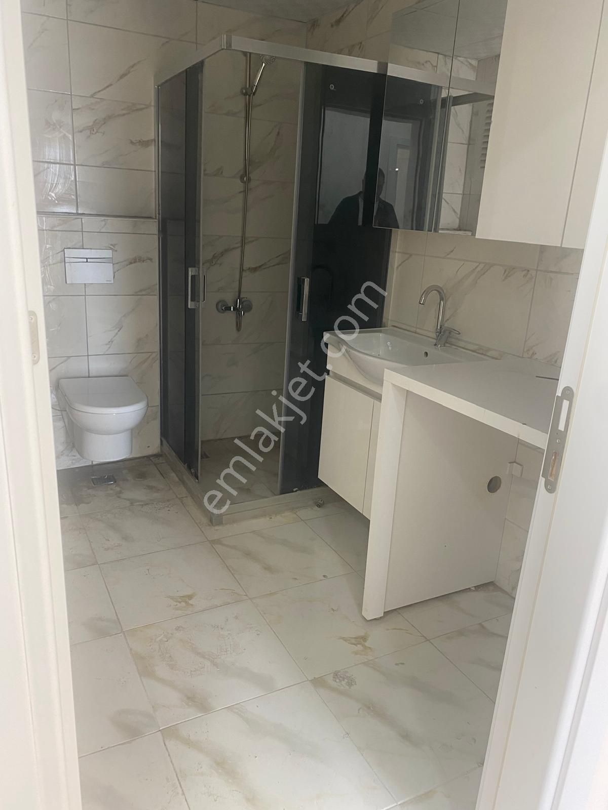 Menemen Atatürk Mahallesi Sıfır 138 M2 Lüks 3+1 Kiralık Daire - Görsel 11