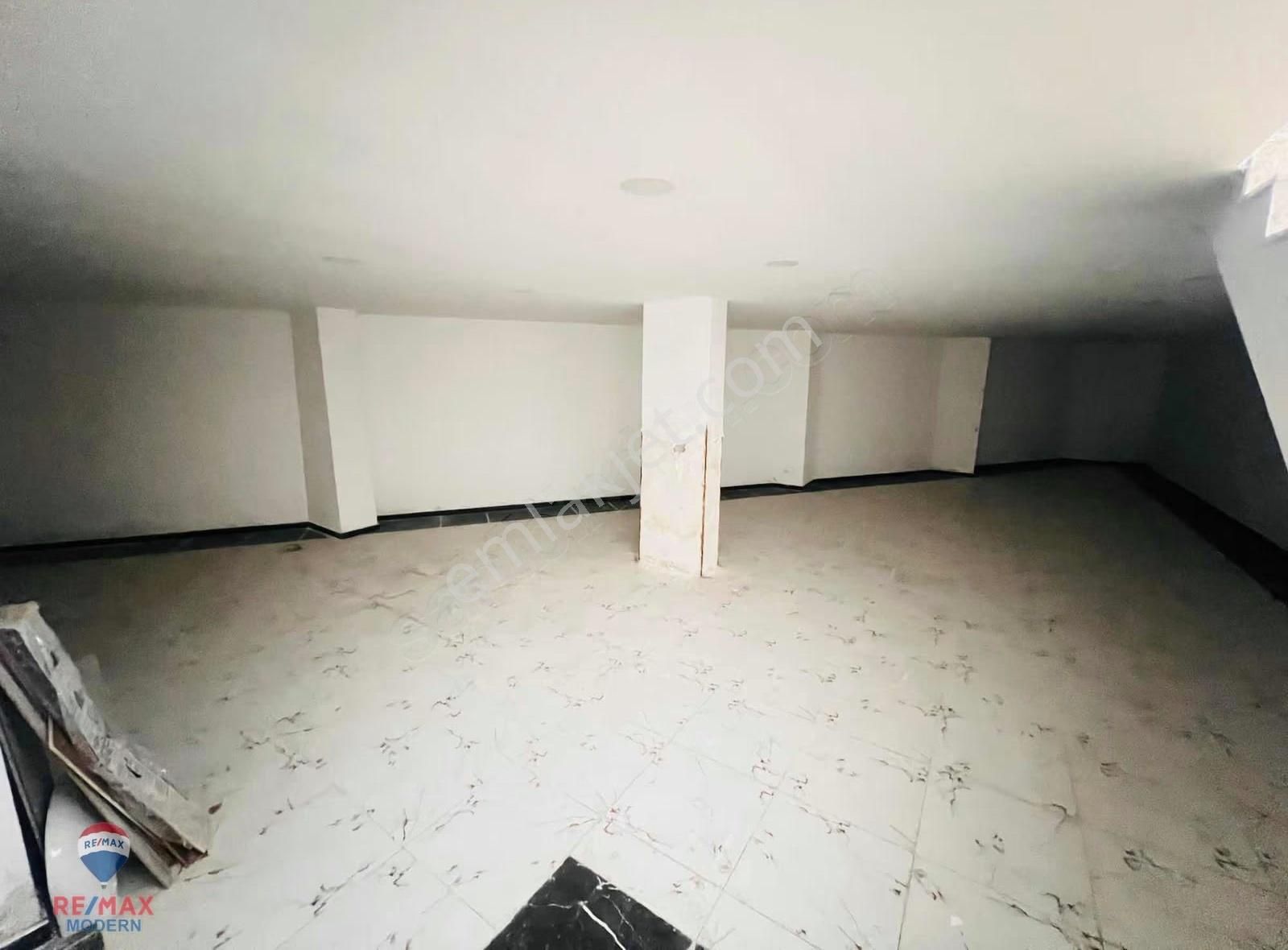 Samet'ten Kiralık 415 M2 3 Katlı Dükkan - Görsel 11