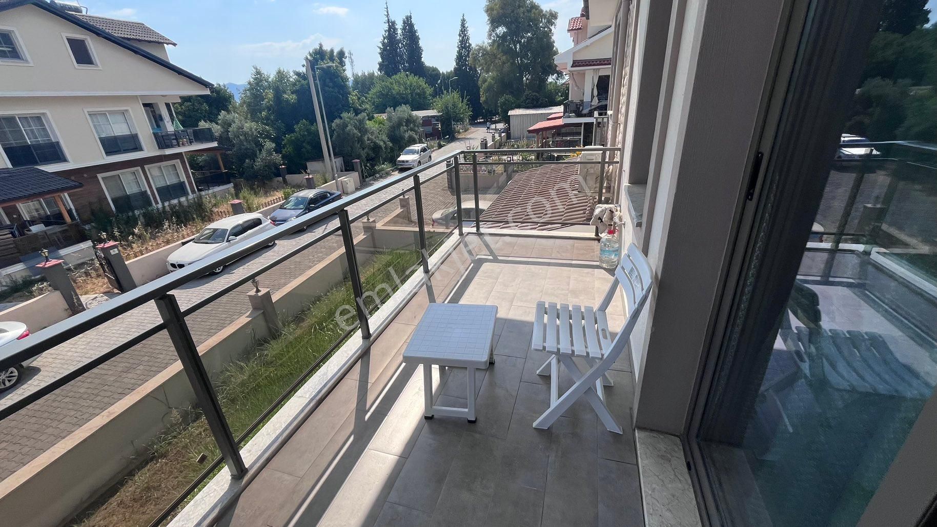 Satılık Lüks Çatı Dubleks 2+1 Daire - Görsel 3